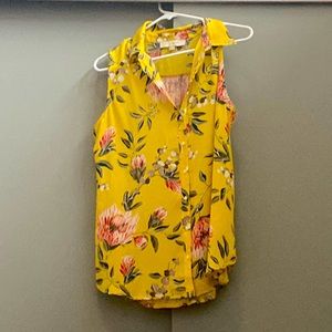 Floral Loft tank with collar